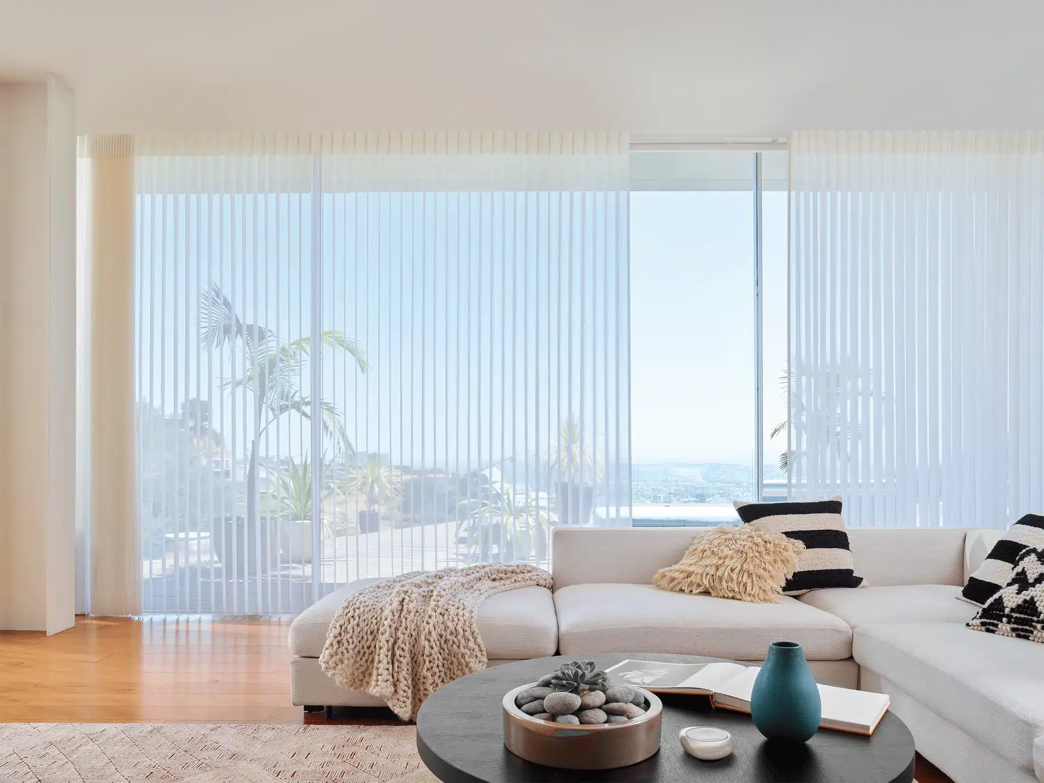 2022_PV_Pebble_Luminette_Scene 2022 PV Pebble Luminette Scene